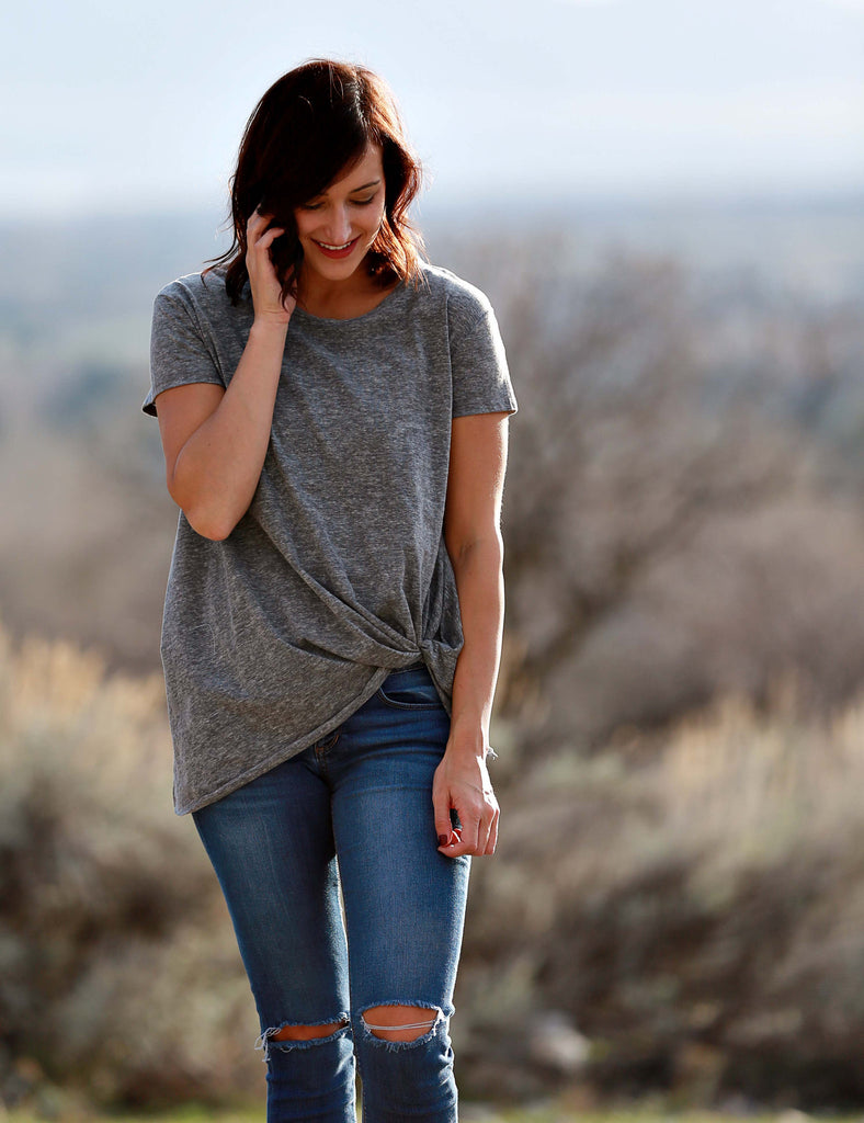 To knot or not to knot?