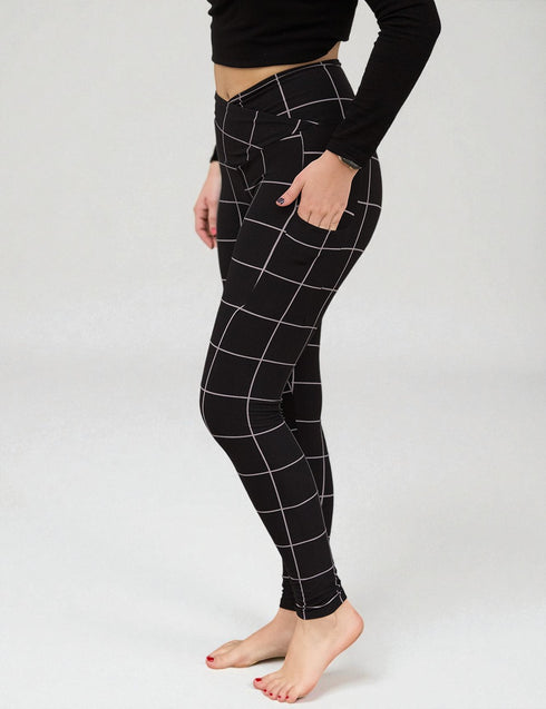 SA Black Windowpane Cross Waistband Pocket Leggings