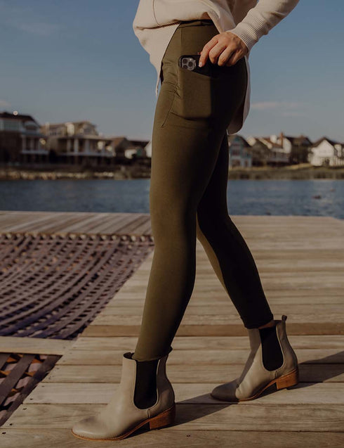 SA Exclusive Dark Olive Pocket Solid Leggings