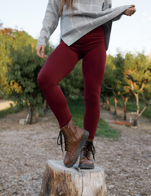 SA Exclusive Burgundy Solid Leggings