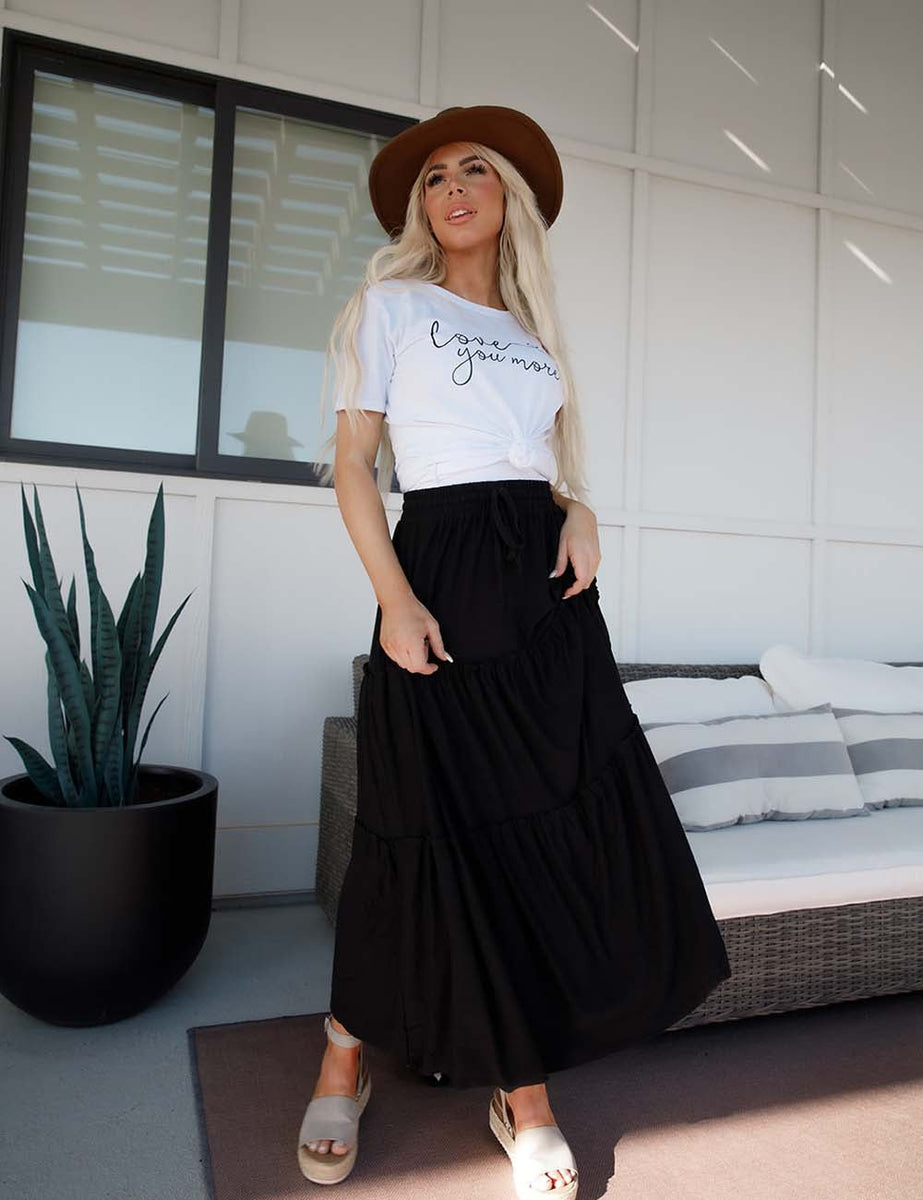 Making Moves Skirt – SimpleAddiction