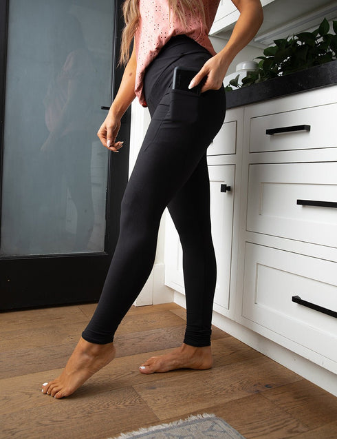 SA Exclusive Black Pocket Solid Leggings – SimpleAddiction
