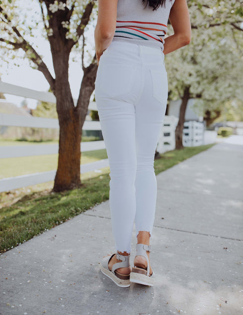 KanCan Perfect White Button Jeans